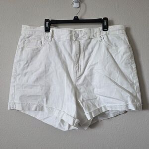 Torrid High-Rise Perfect Denim Vintage Stretch Short Size 20 White